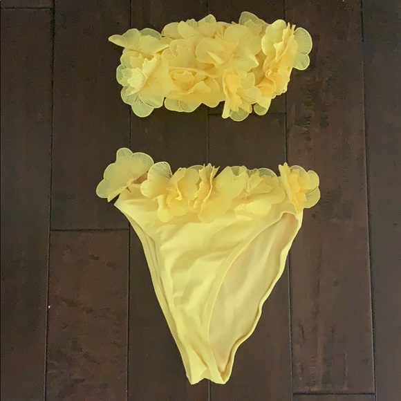 ASOS flower bikini set - Picture 3 of 3